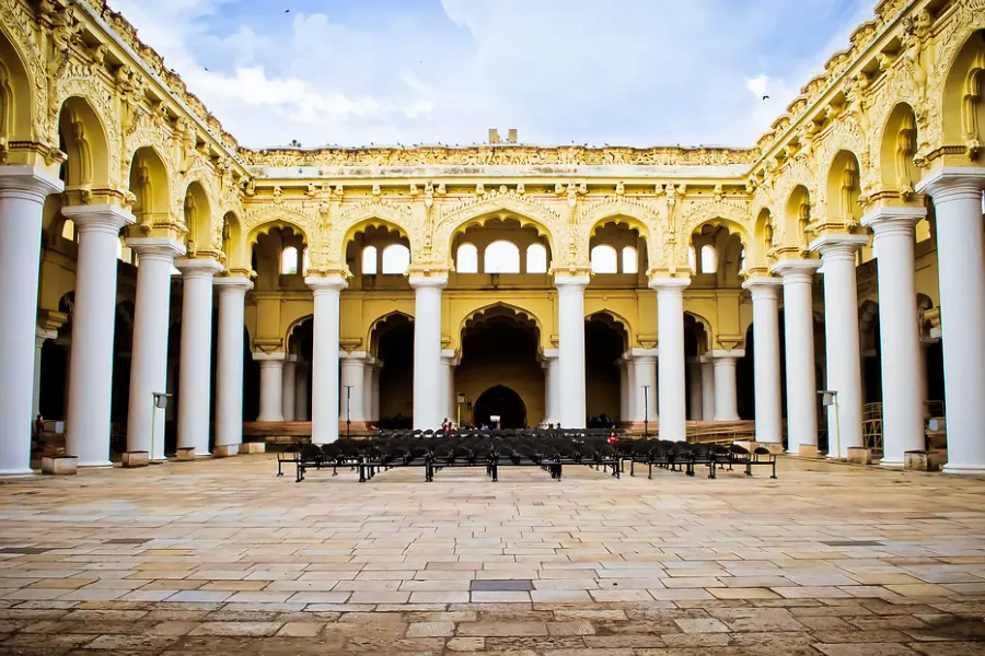 thirumalai-nayak-mahal-1
